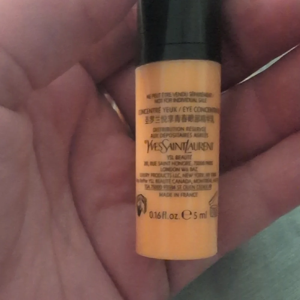 Yves Saint Laurent Pure Shots Eye Reboot Concentrate - Picture 3 of 4